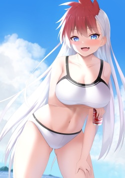 pixiv たつみやかがり
